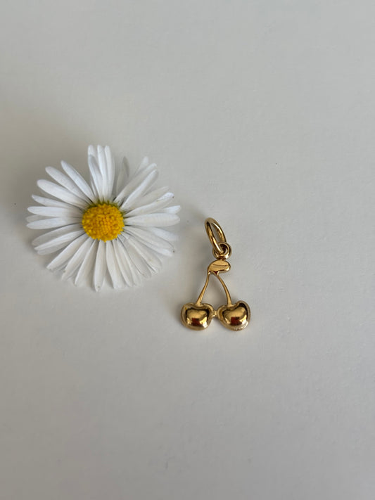 Charm Cherry