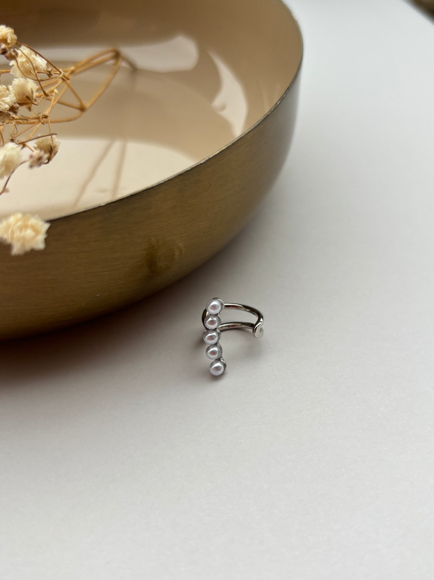 Ear cuff Pearl