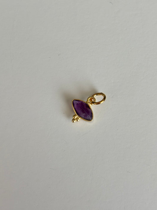 Charm Pietra